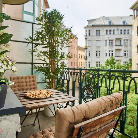 M52 Apartment - Hostaid Budapest Exterior foto