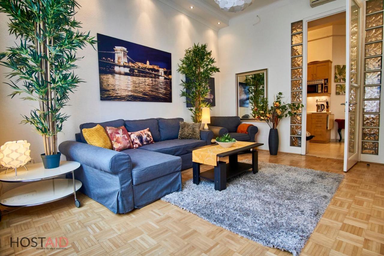 M52 Apartment - Hostaid Budapest Exterior foto