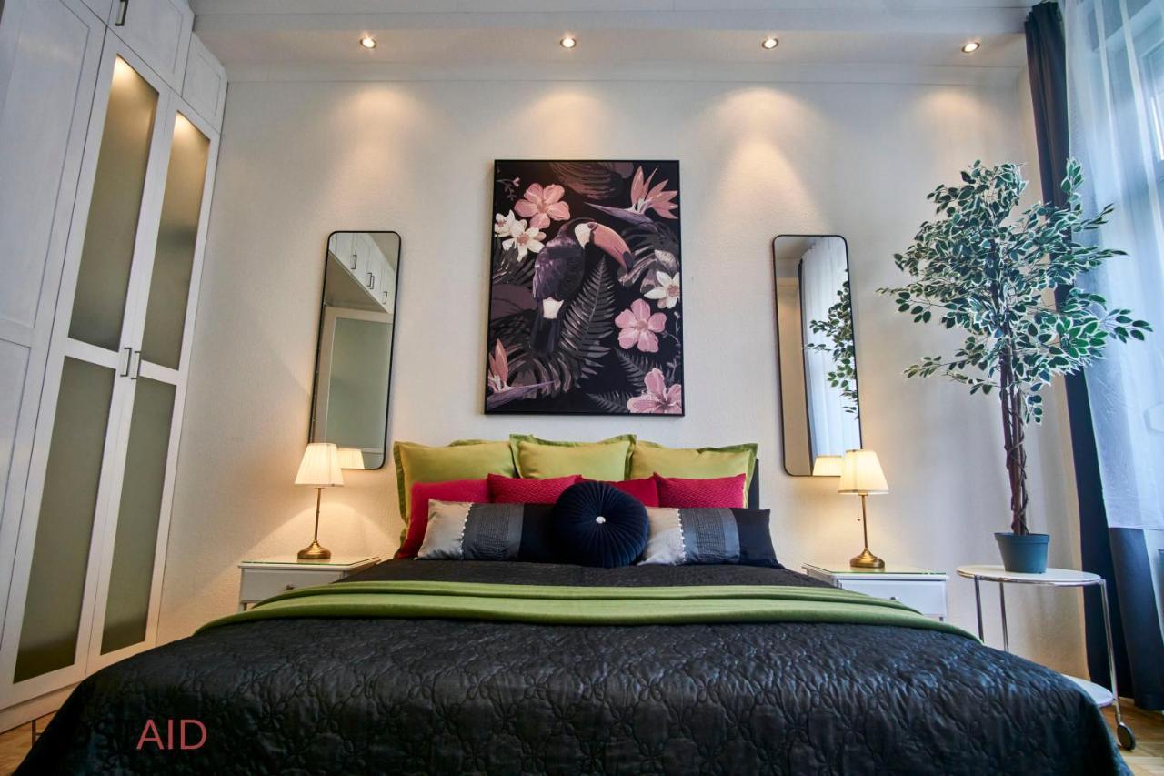 M52 Apartment - Hostaid Budapest Exterior foto