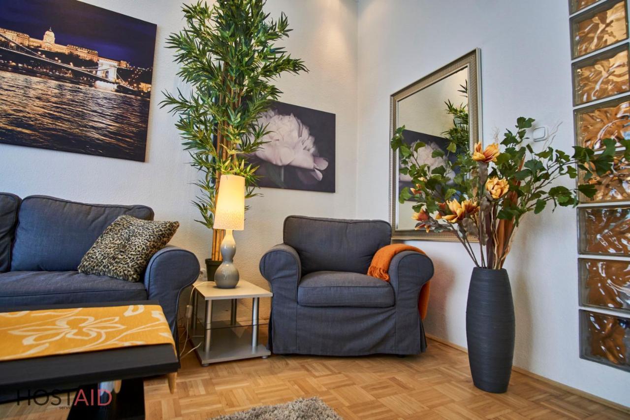 M52 Apartment - Hostaid Budapest Exterior foto