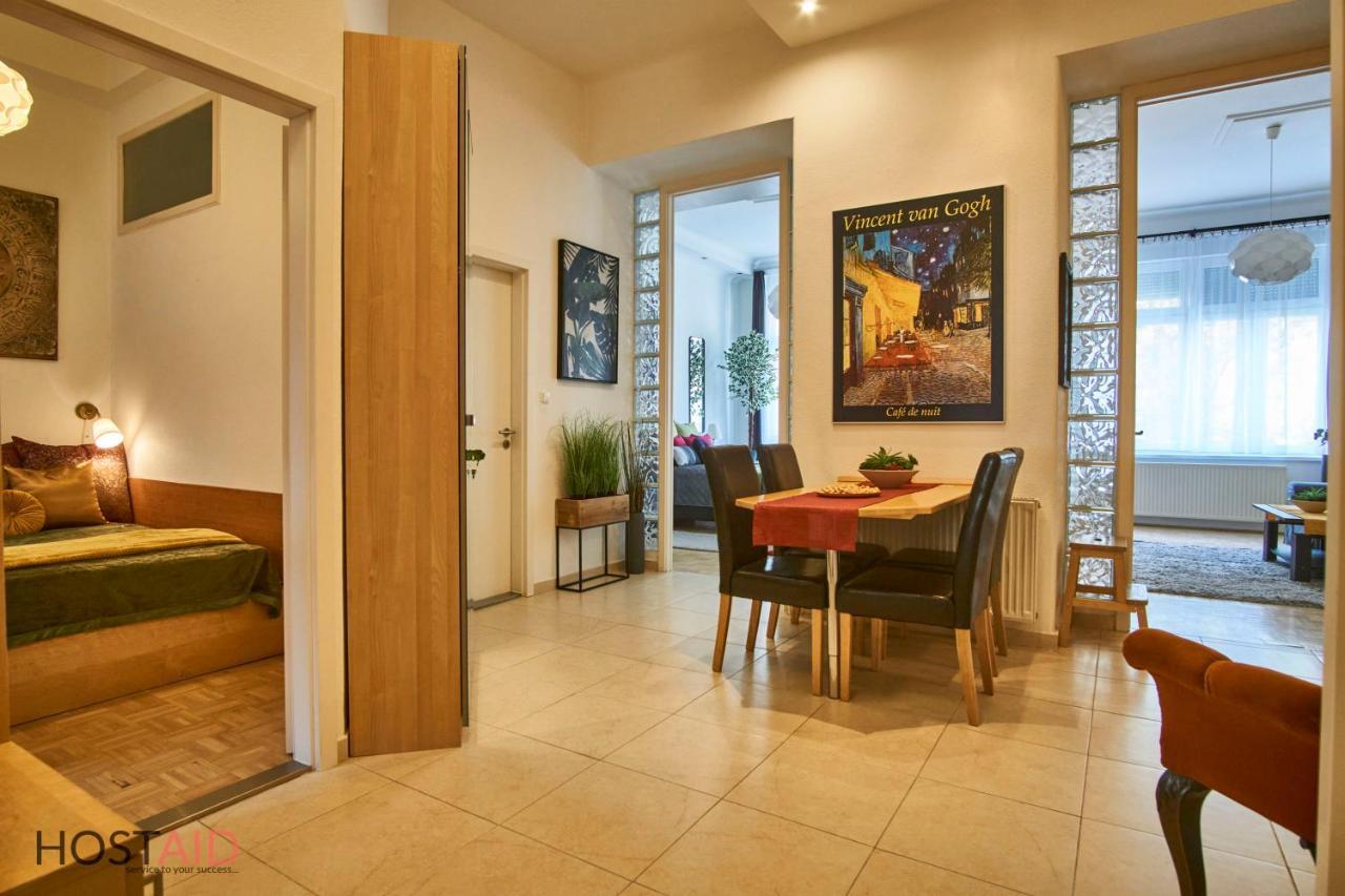 M52 Apartment - Hostaid Budapest Exterior foto