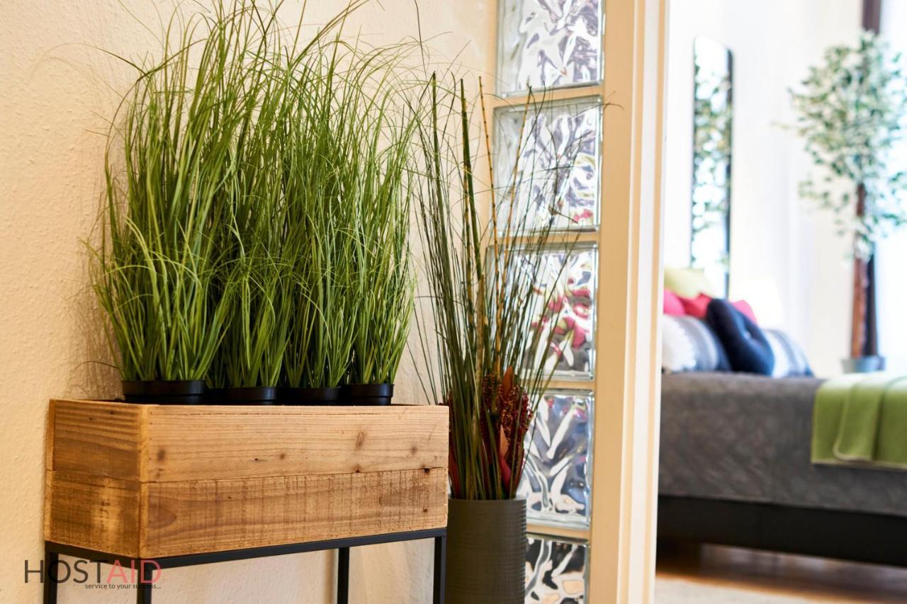 M52 Apartment - Hostaid Budapest Exterior foto